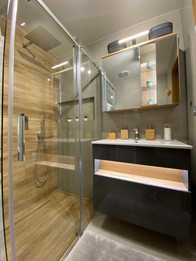 Apartment Mala Praha & Parking In The Garage Zilina Luaran gambar