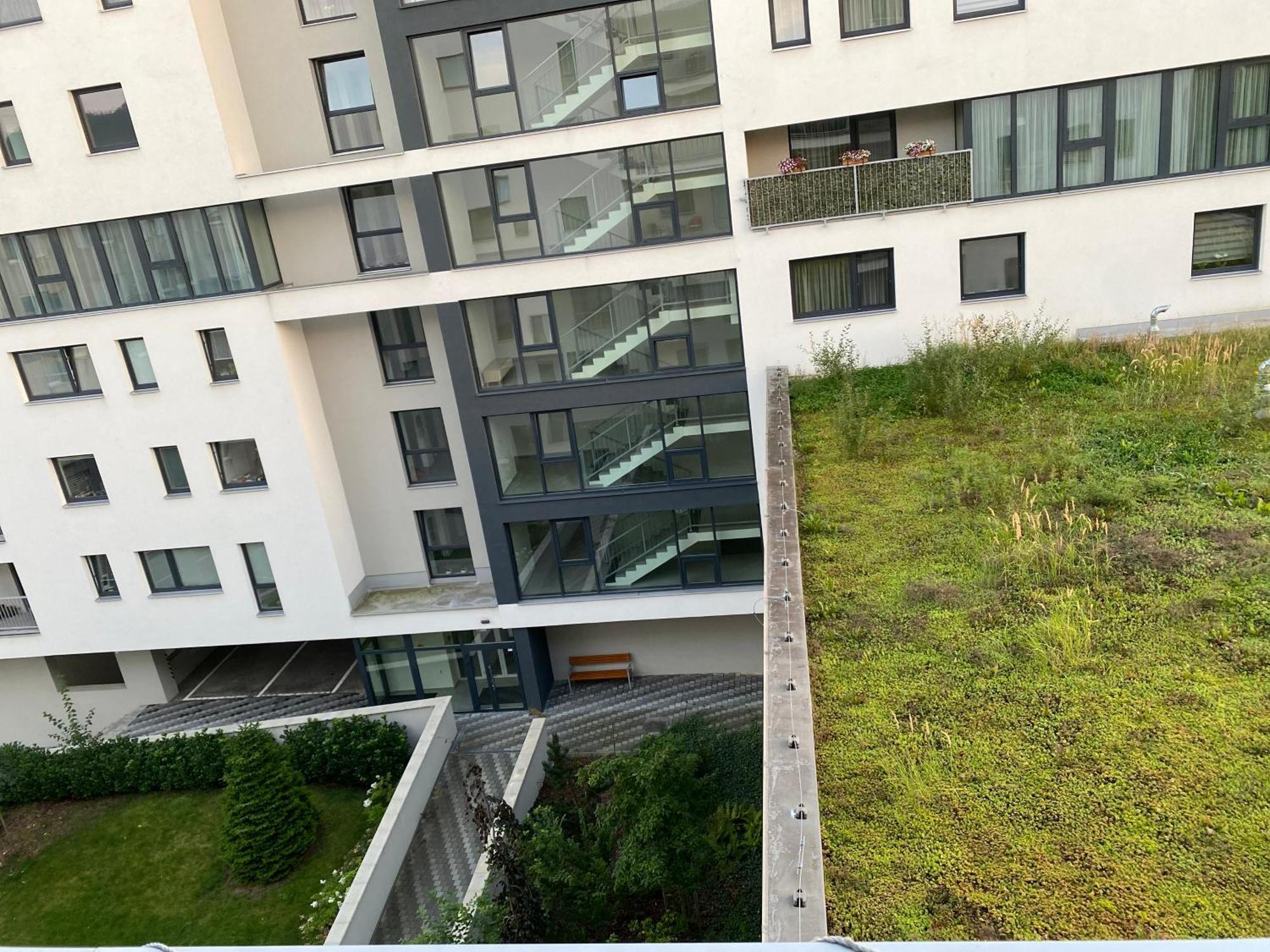 Apartment Mala Praha & Parking In The Garage Zilina Luaran gambar